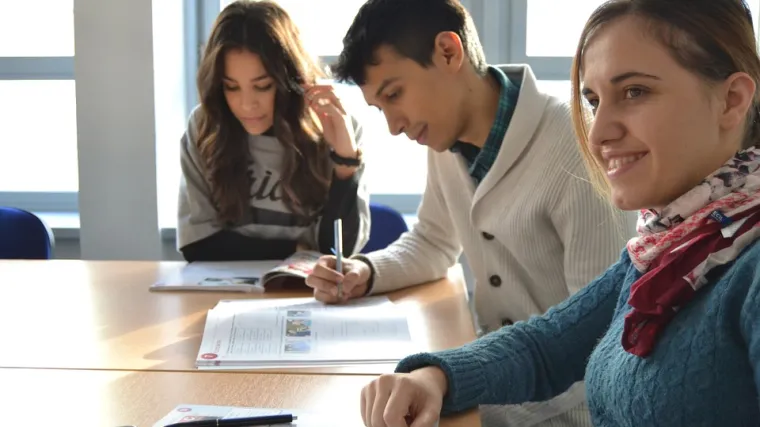 Bizaran oglas na stranicama Studentskog centra: 'Traži se student s pet godina radnog iskustva'