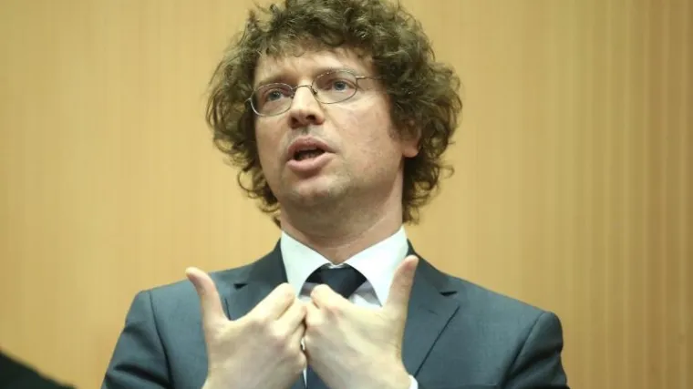 'Osobne ambicije i interesi uskih skupina nadvladaju nacionalni interes'