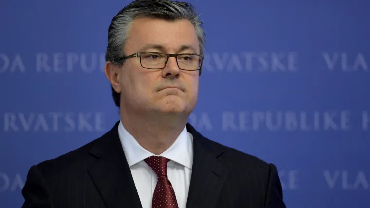 Orešković: 'Ne dajem ostavku jer to znači da priznajem krivnju za lažne optužbe, branit ću se u Saboru'