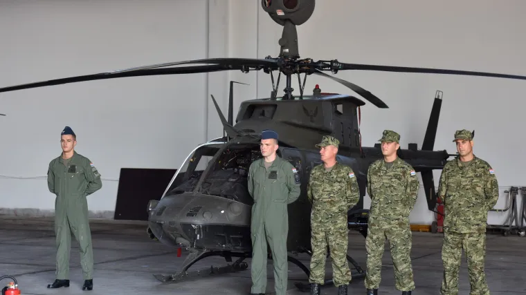 Moćne letjelice u Zemuniku: predstavljeno pet novih helikoptera Kiowa Warrior