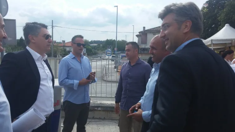 'Godinama sam tu, a on je došao u kampanju'