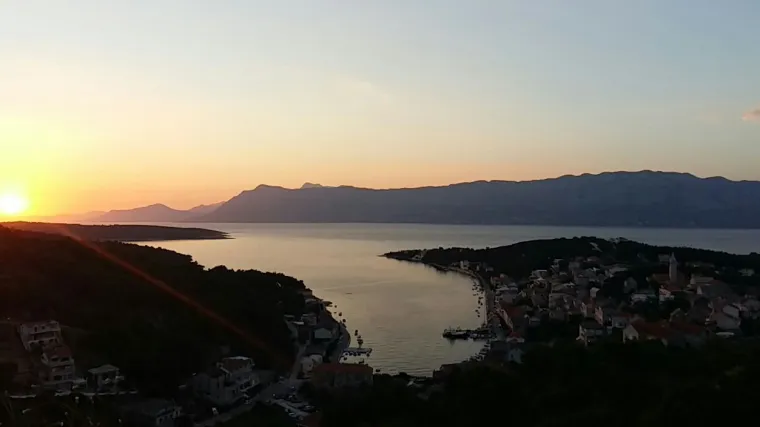 Ono kad su cvrčci i šum mora najveća buka