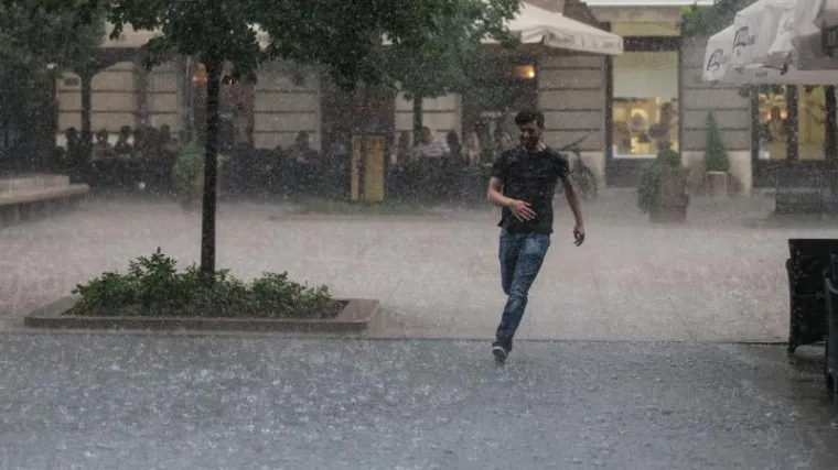 Dvije osobe poginule, dvije se smatraju nestalima