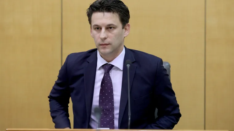 Kuća mora pričekati: Petrov može koristiti kredit, ali prije toga mora ispuniti jedan uvjet