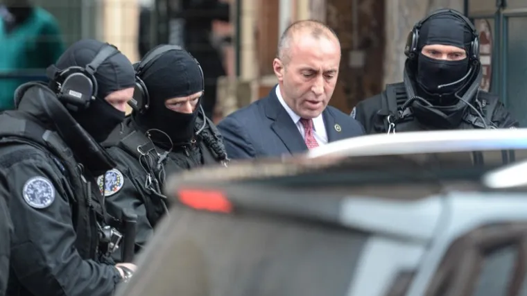 Razmatra se zahtjev Srbije za njegovim izručenjem