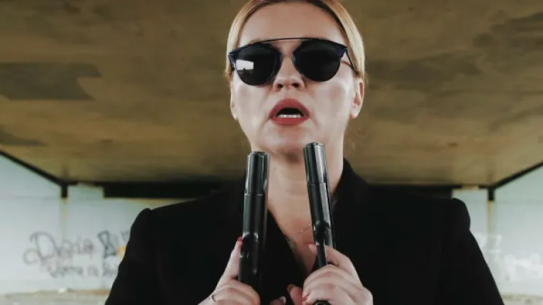 Nina Badrić pohvalila se da je pucala iz pištolja... I svidjelo joj se