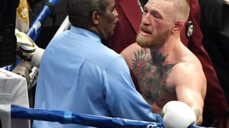 Ugledni medij izvijestio o krvavom McGregoru i njegovom umalo padanju kroz konopce