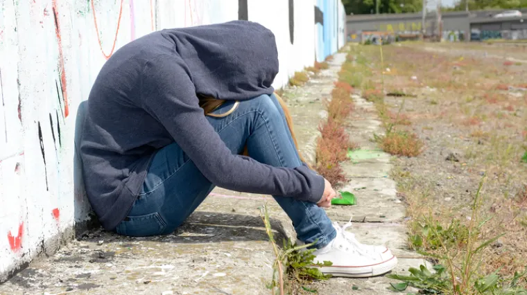 Mladi neće priznati da imaju psihičkih problema, ali ova 3 znaka na to upućuju