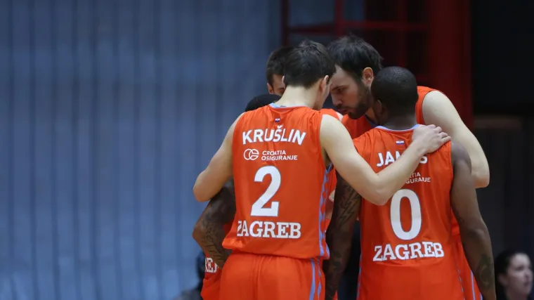 'Košarkaši Cedevite na svojim dresovima imaju ustaško U'