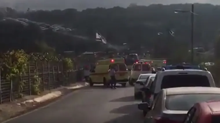 Palestinski napadač ubio trojicu Izraelaca, četiri osobe teško ozlijeđene