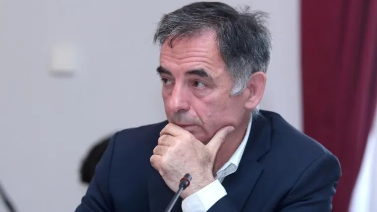 Pupovac: 'U zakon se uvode elementi ratne retorike što je loše za međudržavne odnose'