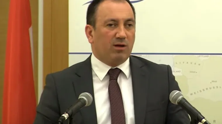 U manje od deset mjeseci na put išao 44 puta: ministar vanjskih poslova BiH putovao koliko i Hillary Clinton