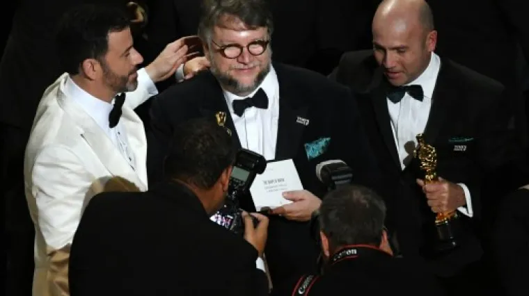 Najbolji film je 'Oblik vode', osvojio je četiri kipića, Del Toro proglašen i najboljim redateljem
