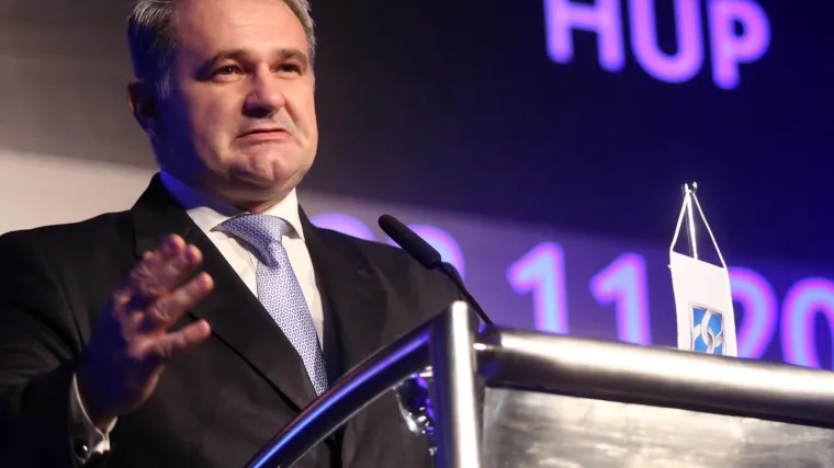 'Smanjite poslodavcima davanja, moramo ljude više plaćati'