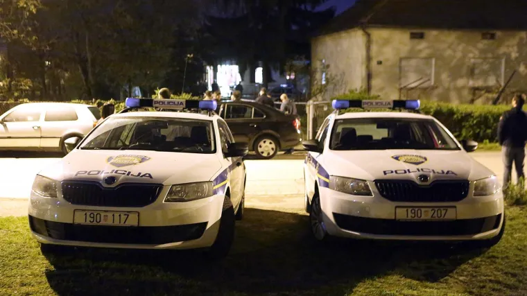 'Bio je degutantan i nametljiv, počeo se skidati'