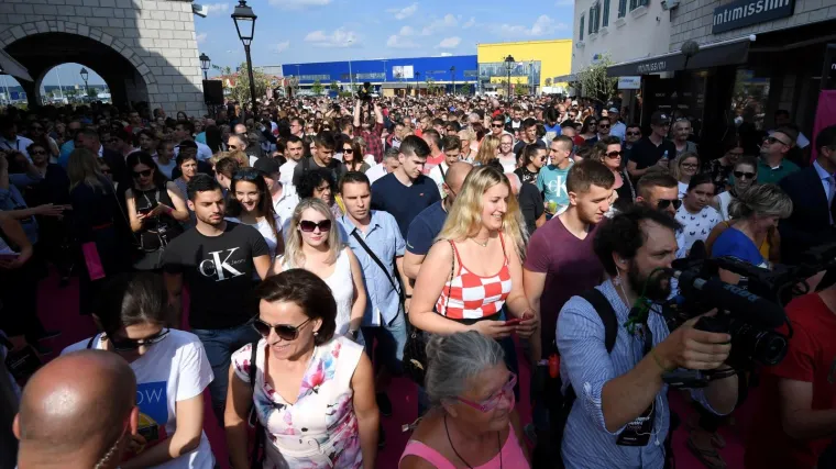 Najveći outlet u Hrvatskoj nudi vrhunske brendove snižene za 30 do 70 posto