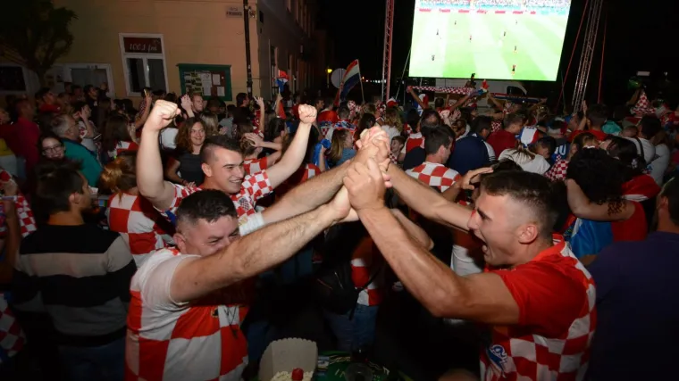 Psiholozi otkrili zašto su se Hrvati ipak pojavili na poslu: Došli su samo zbog jednog razloga
