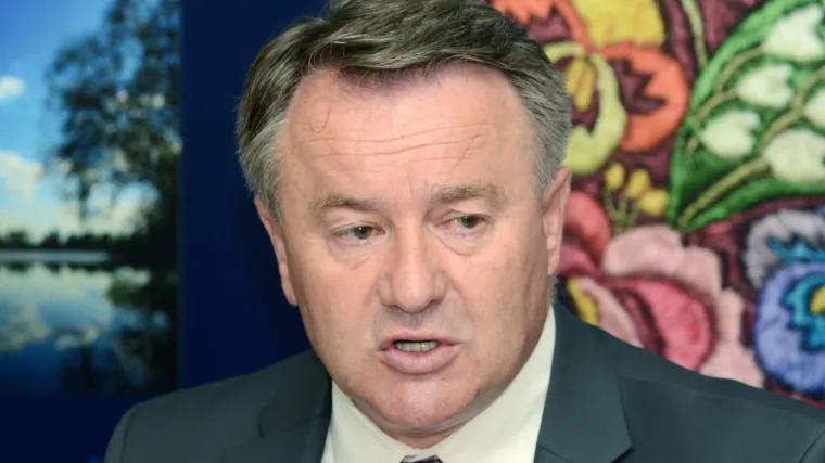 HDZ-OV ŽUPAN SE POHVALIO DA JE BIO NA PET UTAKMICA U MOSKVI: Oporba se razljutila: 'Tko je to platio?'