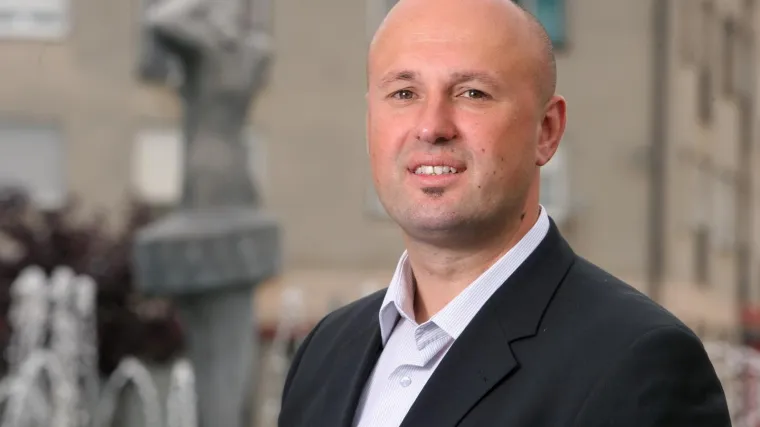 'Raspušteni smo jer se borim protiv HDZ-ovca Milinovića, u SDP-u ima dvostrukih igrača'