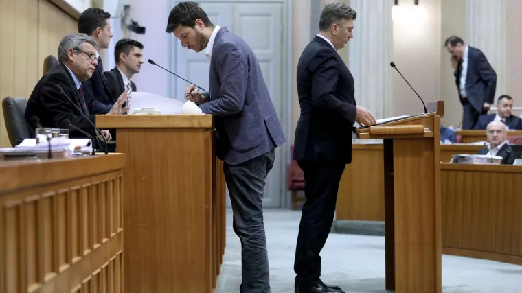 Pernar pitao premijera ima li masona u Vladi: Evo što mu je Plenković odgovorio
