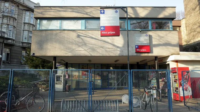 U zagrebačkoj klinici prvi put izveden artroskopski zahvat puknutog ligamenta koljena kod djeteta