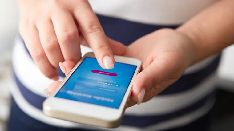 Svađa eskalirala u napad: Australac se obranio pametnim telefonom od strijele