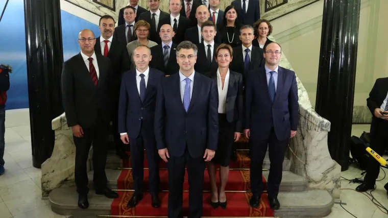 Puno promjena, a rekonstrukcija tek slijedi: Ovako je Plenkovićeva Vlada izgledala na početku mandata!