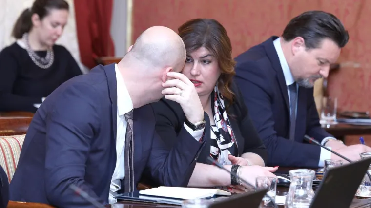 Već više od mjesec dana pod lupom istražitelja: USKOK provjerava čak četvero bivših ministara?