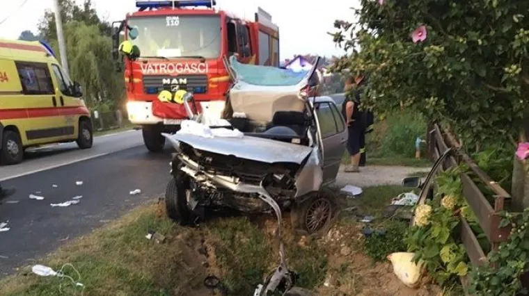 Obitelj sletjela s ceste, preminulo je dijete; 'Ovo nam je bila jedna od najtežih intervencija'