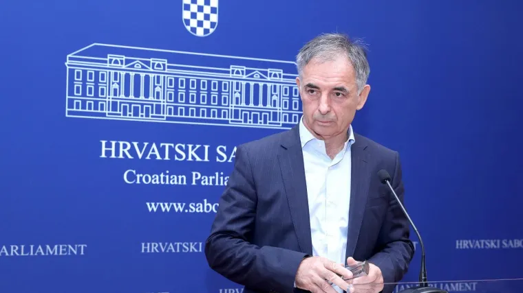 HVIDRA opet žestoko oplela po Pupovcu: 'Krši Ustav i zakon, mora odgovarati za svoje postupke'