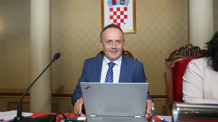 Prgomet podnosi ostavku na mjesto šefa zagrebačke Skupštine i povlači se iz aktivne politike?