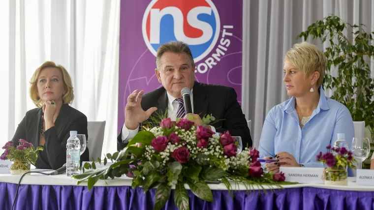 'Njemu treba 10.000 potpisa za kandidaturu, mi ćemo mu osigurati 20.000'