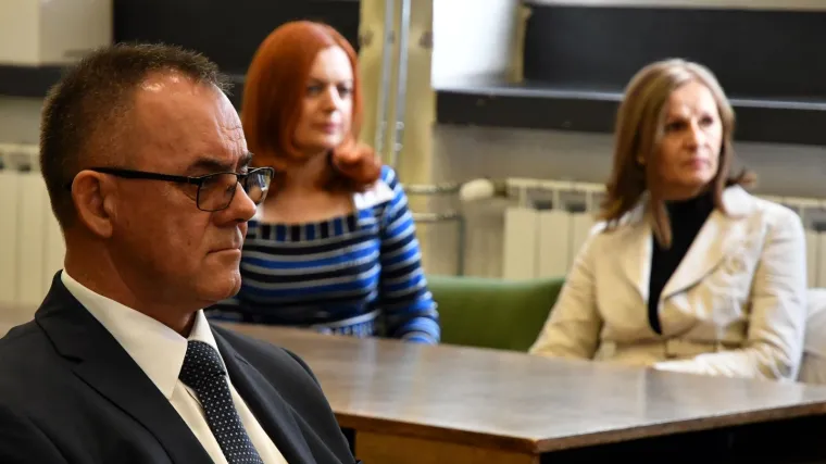 Razlog? Sudac koji vodi slučaj mogao bi dobiti unaprjeđenje