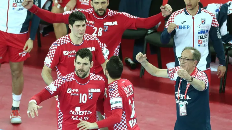 Razgovarali smo s izbornikom, otkrio nam je nešto pomalo zabrinjavajuće; 'On je iscrpljen i to me može brinuti'