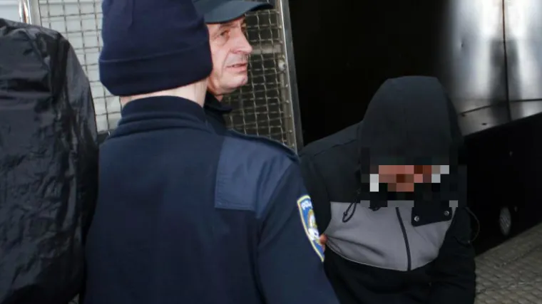 Starca umlatio batom za meso i dokrajčio možem, staricu prebio. Oboje su preminuli