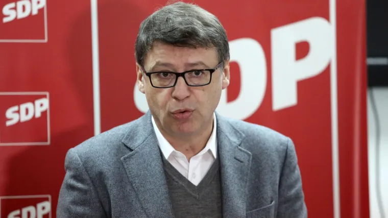 Jovanović: 'Kujundžić je prvak u bahatosti i specijalist za muljanje s nekretninama'