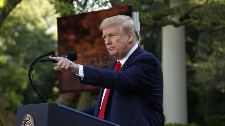 Trump je u siječnju i veljači bio upozoravan na Covid-19; Znao da Kina prikriva koliko je bolest smrtna?