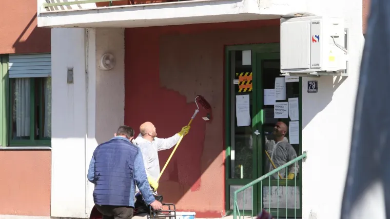 'HDZ-OV LOGOR, ŠKARIČIĆ UBOJICA': Grafit koji je osvanuo na splitskom domu za starije brzo je prebojan