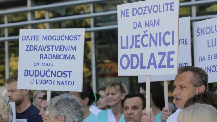 Posebno zabrinjava eksponencijalni rast odlazaka najmlađih