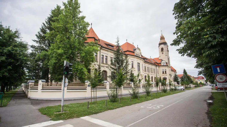 Od 150 oboljelih u županiji, 120 ih je iz tog grada