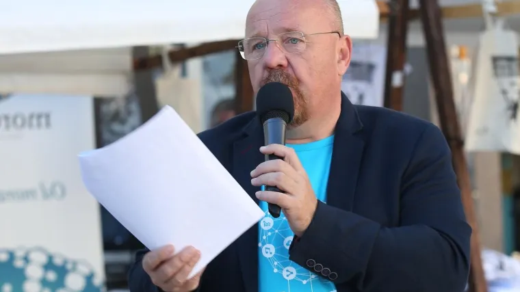 Popljuvali ga, sad je objavio objašnjenje tog poteza