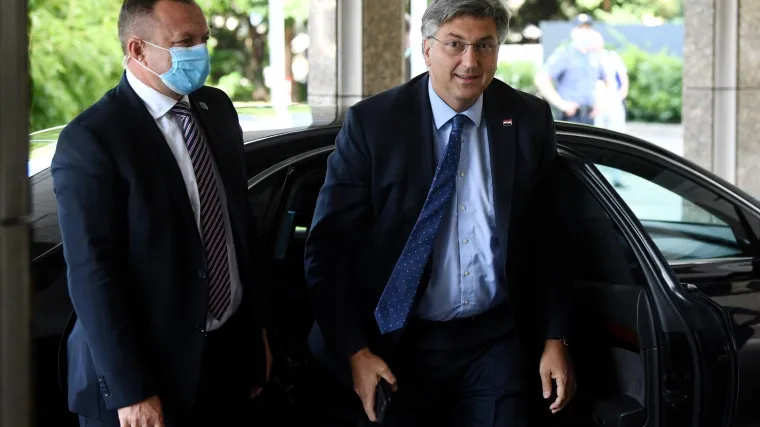Plenković će navodno u novoj Vladi zadržati 13 'starih' ministara, a dolazi troje novih