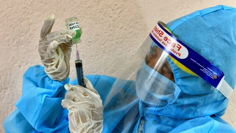 Moderna i Pfizer ušli u treću fazu ispitivanja, žele ga distribuirati do kraja godine