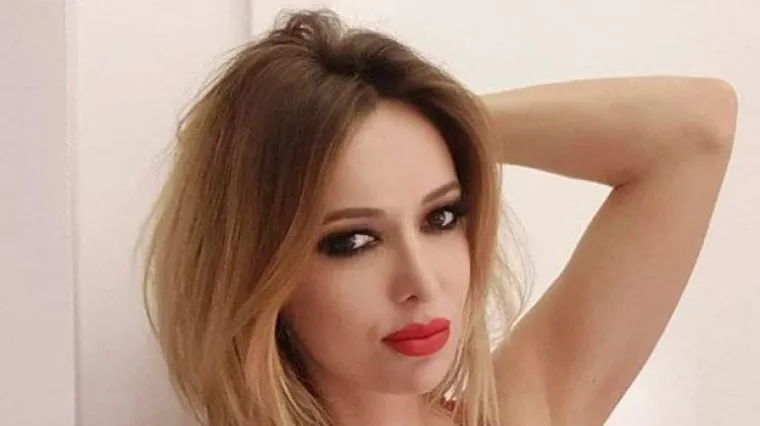 Zavodljivi ples u oskudnom bikiniju pokazao je svu njenu raskoš