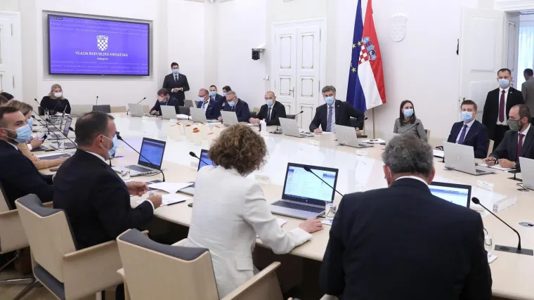 Kadroviranje iza zatvorenih vrata: Vlada odradila novi niz imenovanja i razrješenja