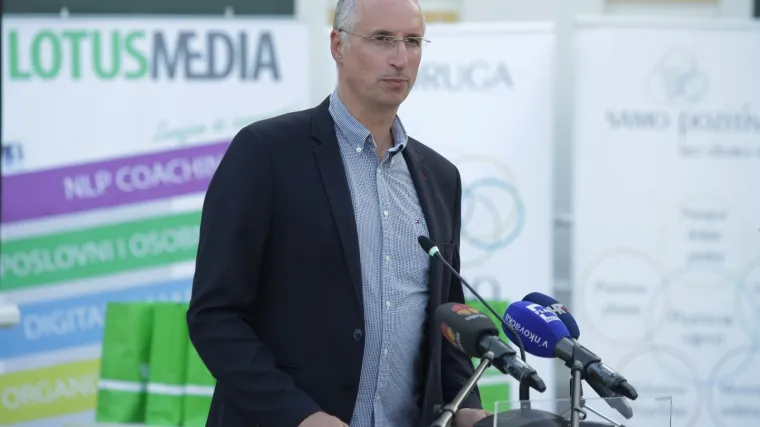 'Mislim da se Znanstveni savjet treba proširiti drugim ljudima koji kritiziraju odluke'
