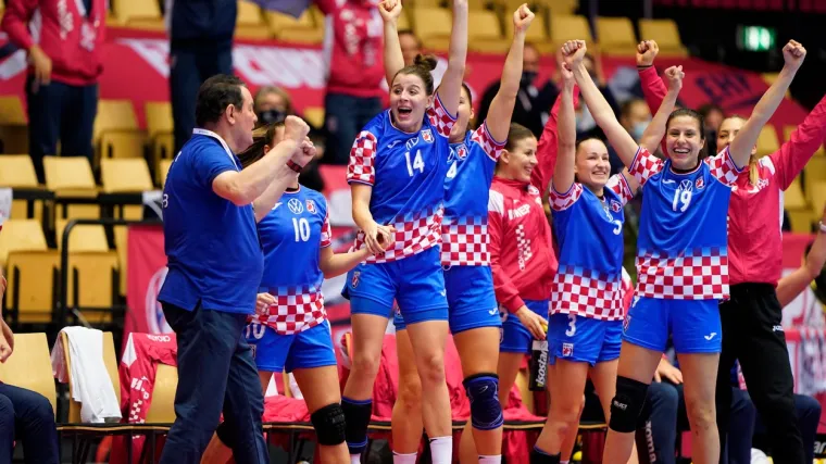 'Kraljice šoka' demolirale Dansku i osvojile povijesnu medalju