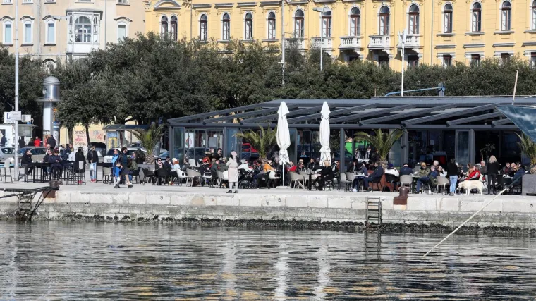 Istra broji sto puta manji broj zaraze od susjedne županije, a sve zbog - relativne vlažnosti zraka?