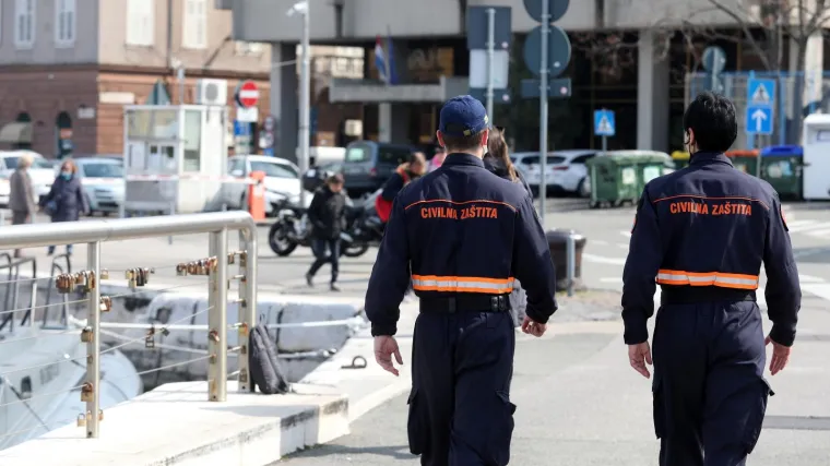 PRIMORSKO-GORANSKA ŽUPANIJA IDE U DVOTJEDNI LOCKDOWN: 'Ovo su jako stroge mjere, ali i jedini način'