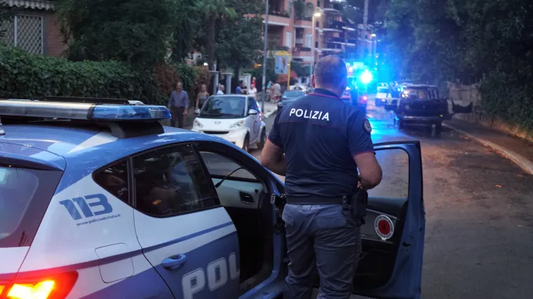 Talijanska policija u domovima fašista našla oružje i slike Mussolinija, a negirali su i postojanje koronavirusa